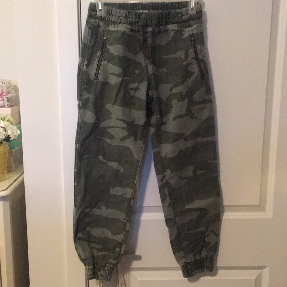 TNA Camo Cuff Joggers